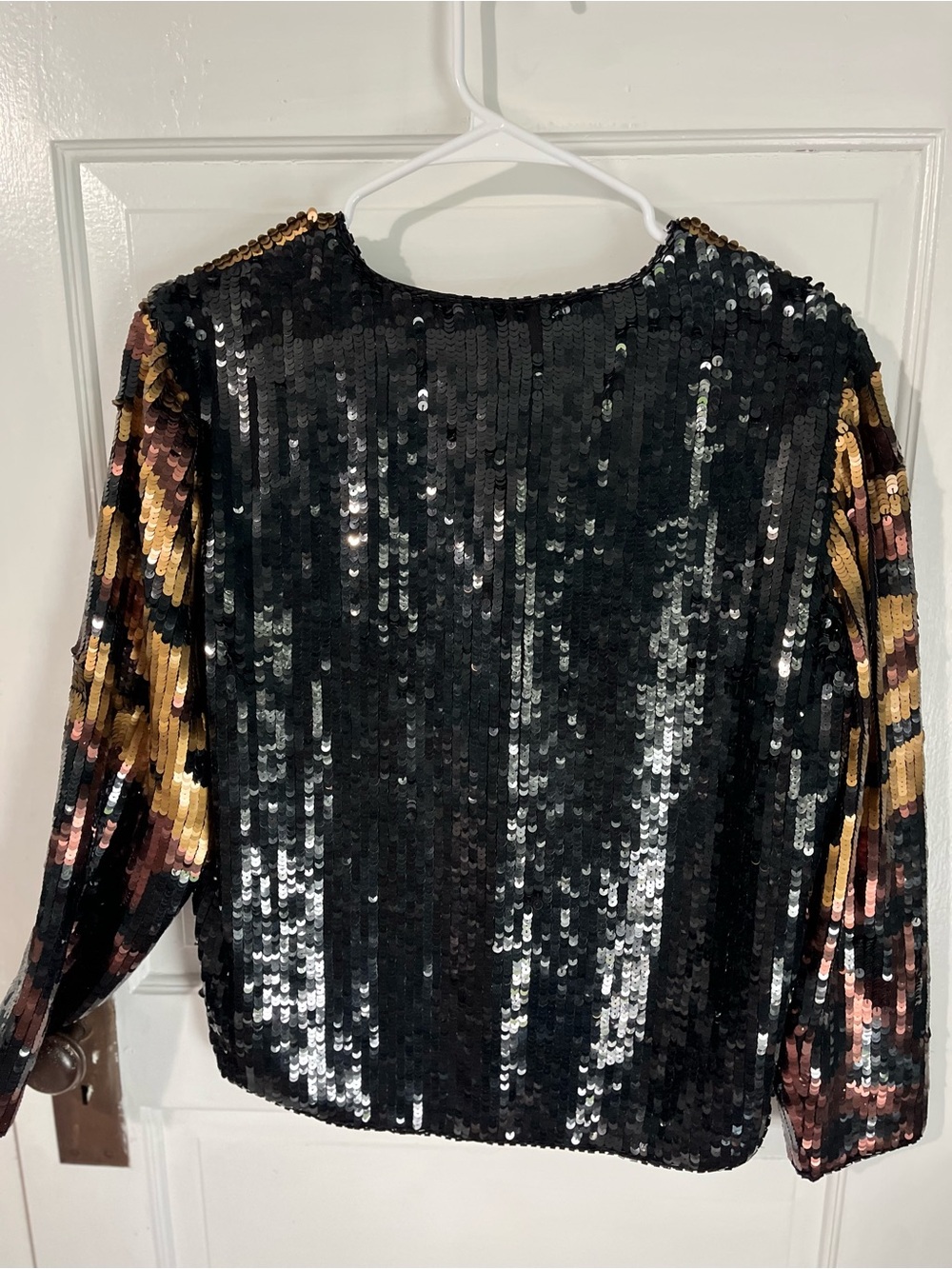 Vintage Indigo Moon Gold & Black Sequin Leopard-Print Top, size M - Picture 6 of 7